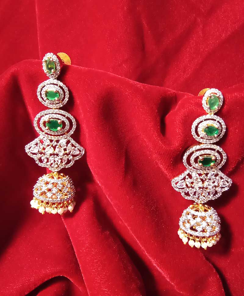 AD STONE LONG EARRINGS