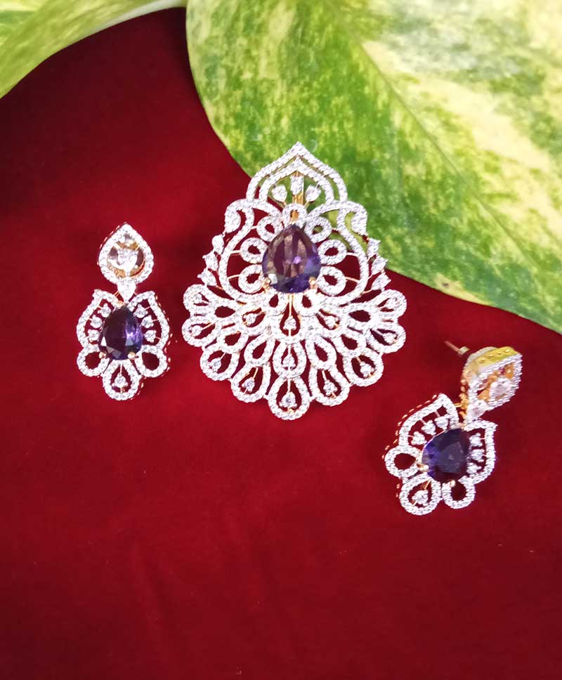Purple Highlighter Stone with AD Stone Locket Set
