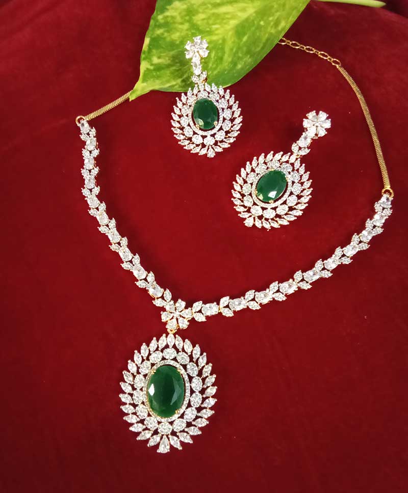 PRINCESS Zercon Necklace Set -- ROYAL GREEN