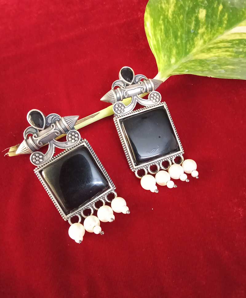 Oxidised Earrings - BLACK /WHITE BEADS