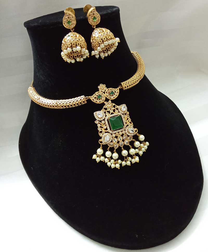 VICTORIA NECKLACE SET