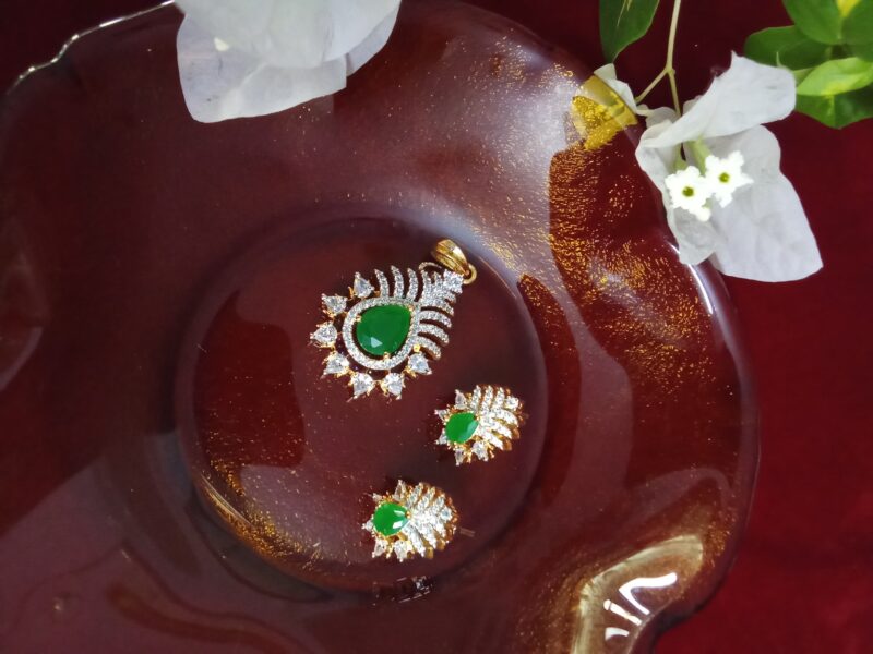 Bottle Green with White Zercon Studded Locket Set - Image 4