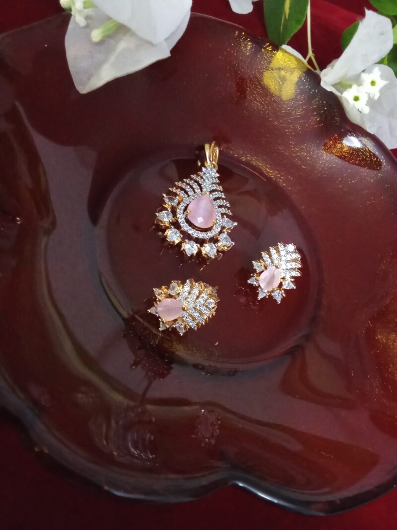 Baby Pink  Cats Eye Stone with White Zercon Studded Locket Set - Image 3