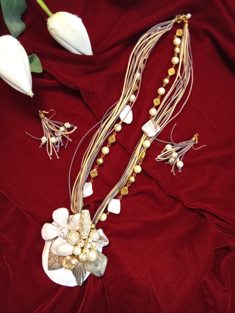 Indo Western Set-A Perfect Style Statement - Image 2