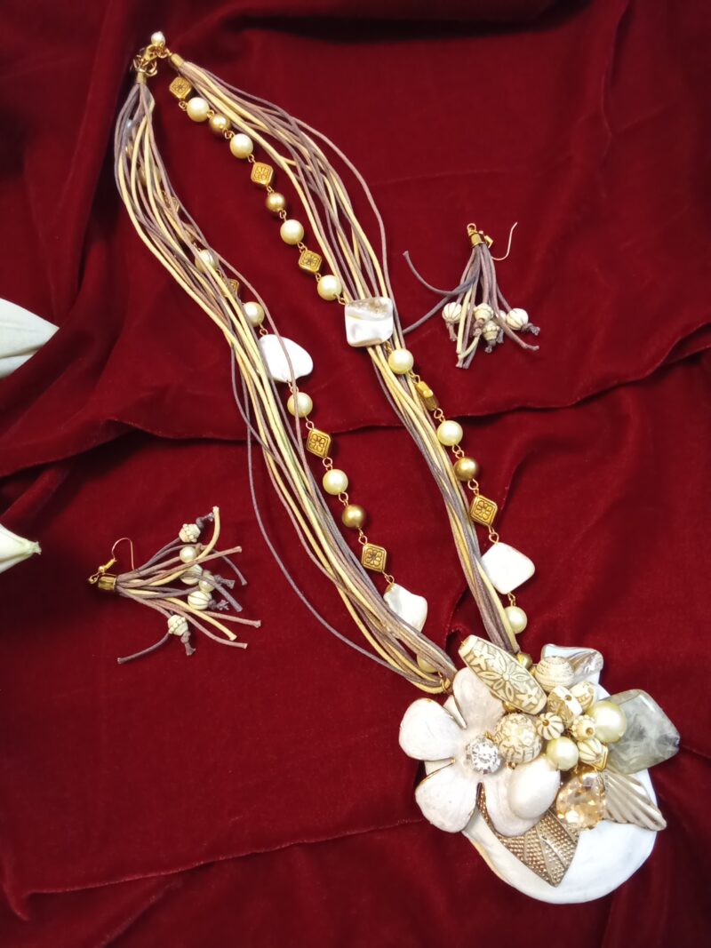 Indo Western Set-A Perfect Style Statement - Image 3