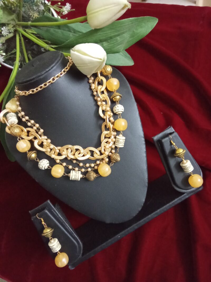 Indo Western Set-A Perfect Style Statement - Image 4