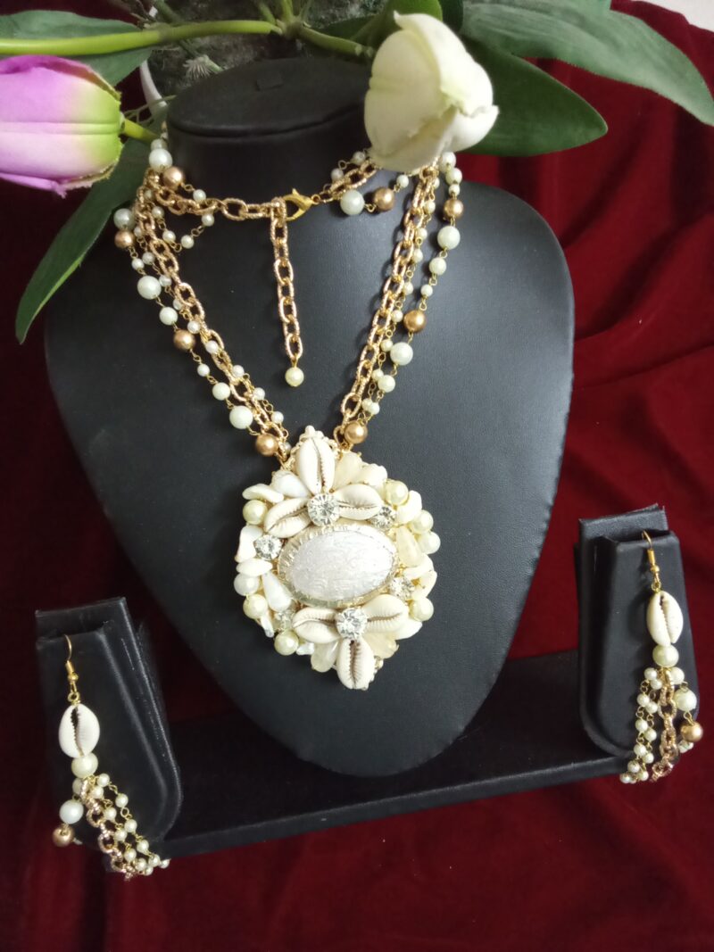 Indo Western Set-A Perfect Style Statement