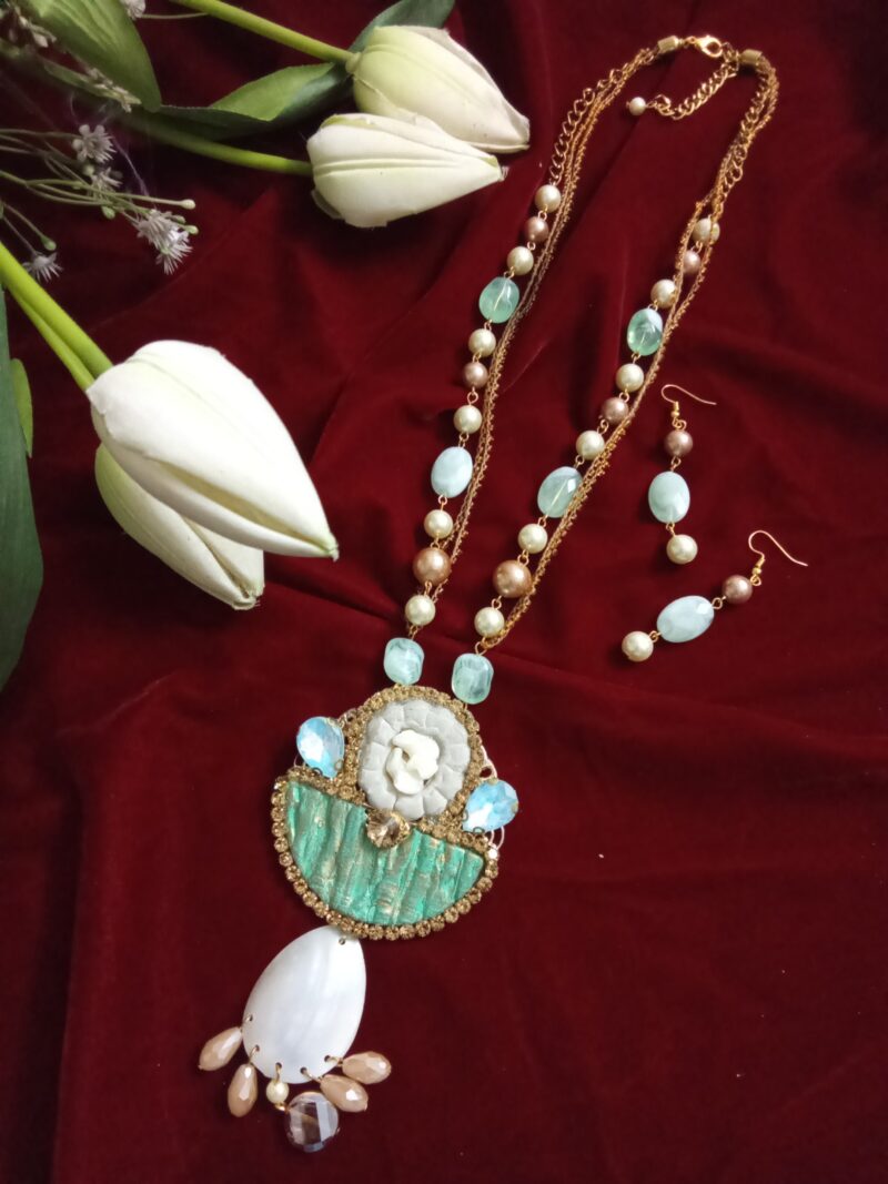 Indo Western Set-A Perfect Style Statement - Image 2