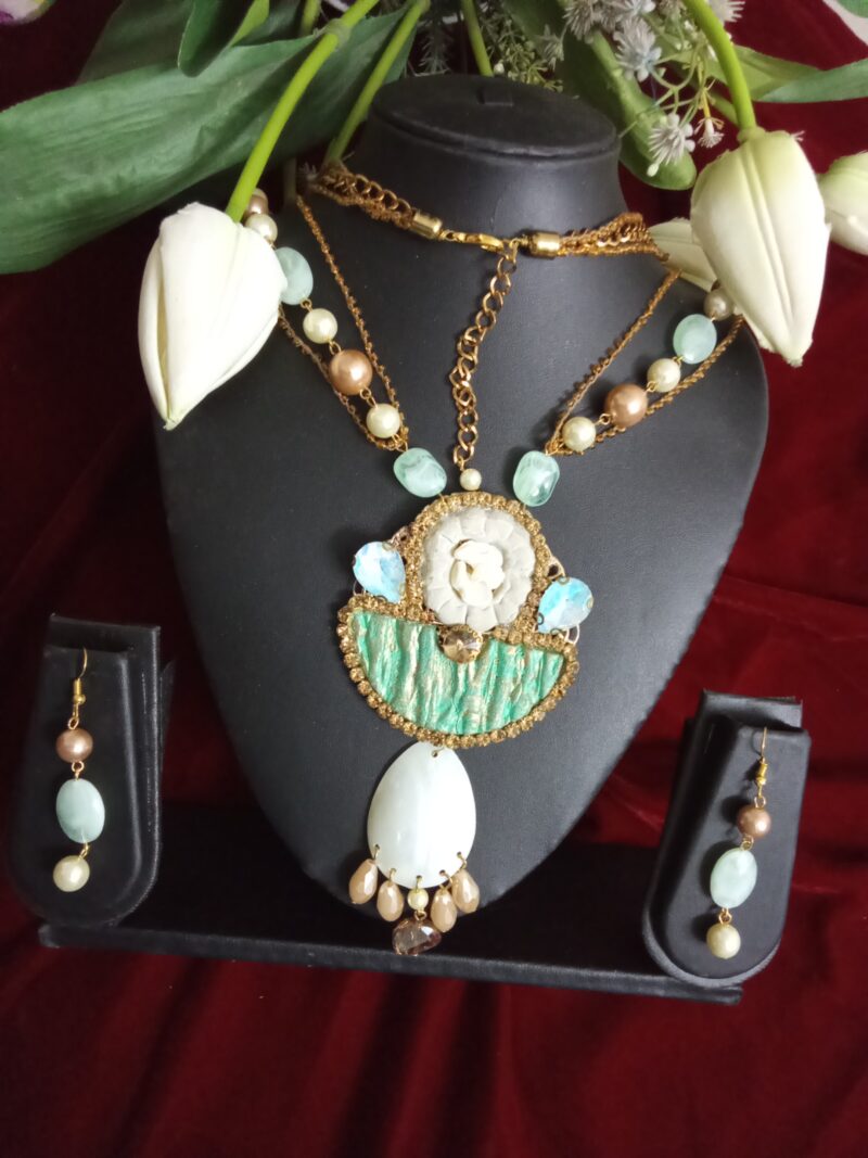 Indo Western Set-A Perfect Style Statement - Image 3